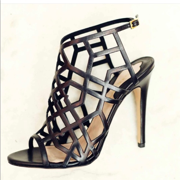 NEW!! Nour Jensen Italian Black leather heels🖤🖤 - Picture 2 of 8